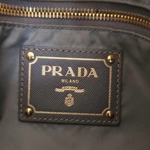 Pre Loved Prada Teal Nylon Tote Bag - Picture 11 of 16